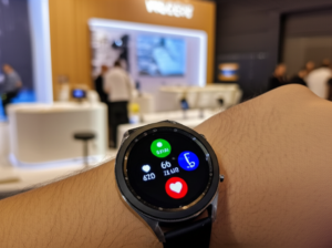 갤럭시 워치 스냅드래곤 웨어 엘리트 탑재 총정리 2026 – 삼성 AI 핀 출시 검토와 차세대 웨어러블 전망